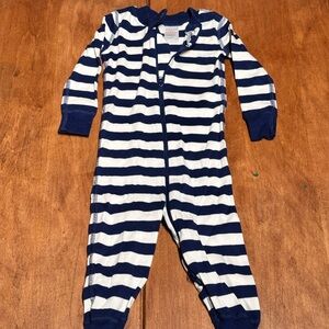 Hanna Andersson Navy and White Striped Sleeper - 18-24M